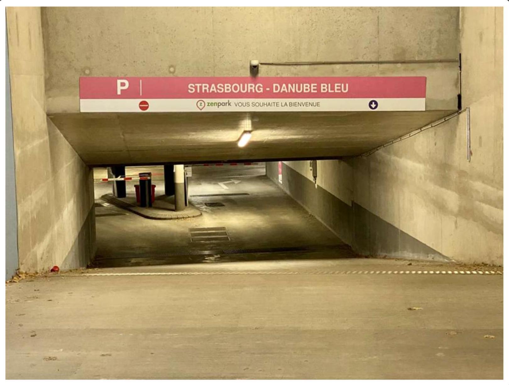 Les Lodges Des Forges Strasbourg Luaran gambar